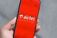 Airtel's big announcement in Corona era, 5.5 crore customers with low income will get free pack of Rs 49